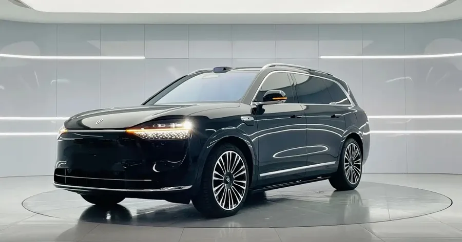 2025 AITO M9 Extended Range Ultra 52kWh 6-Seater Edition