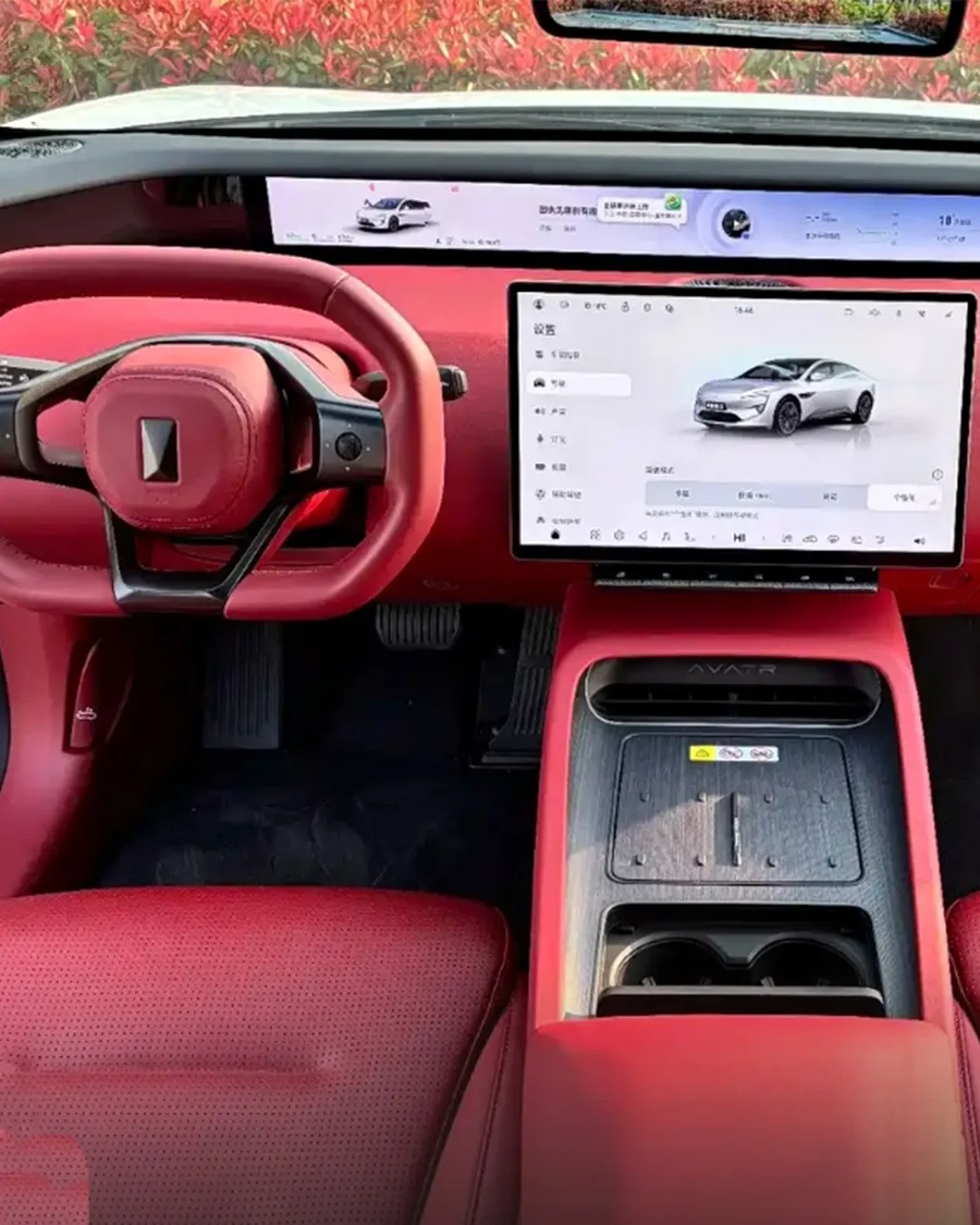 2025 AVATR 12 Facelift Ultra EV 4WD 4