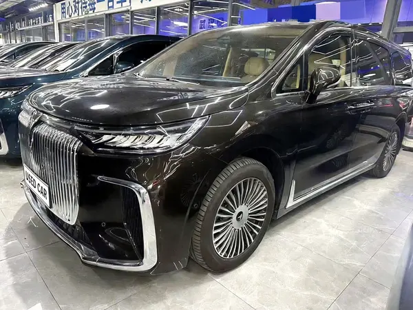 2025 Voyah Dreamer PHEV 4WD Flagship Kunpeng Edition