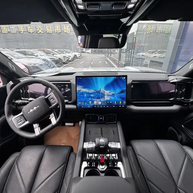 2025 Fangchengbao Bao 8 Intelligent Luxury Edition 6-Seater 4