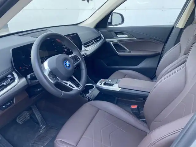 2025 BMW iX1 eDrive25L M Sport Package 3