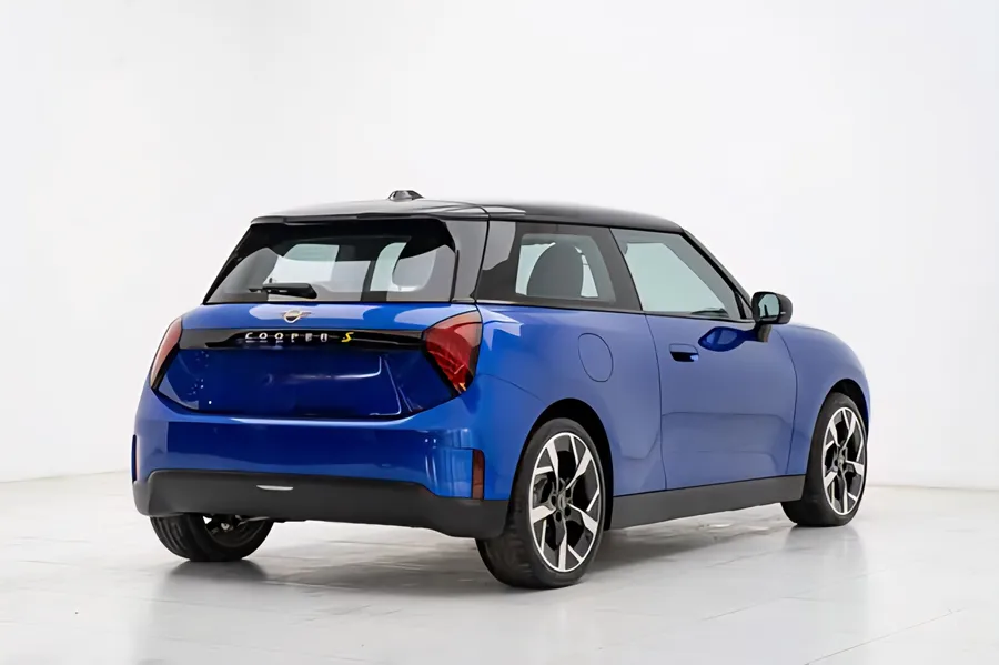 2024 MINI COOPER Electric 452km COOPER SE Artist 3
