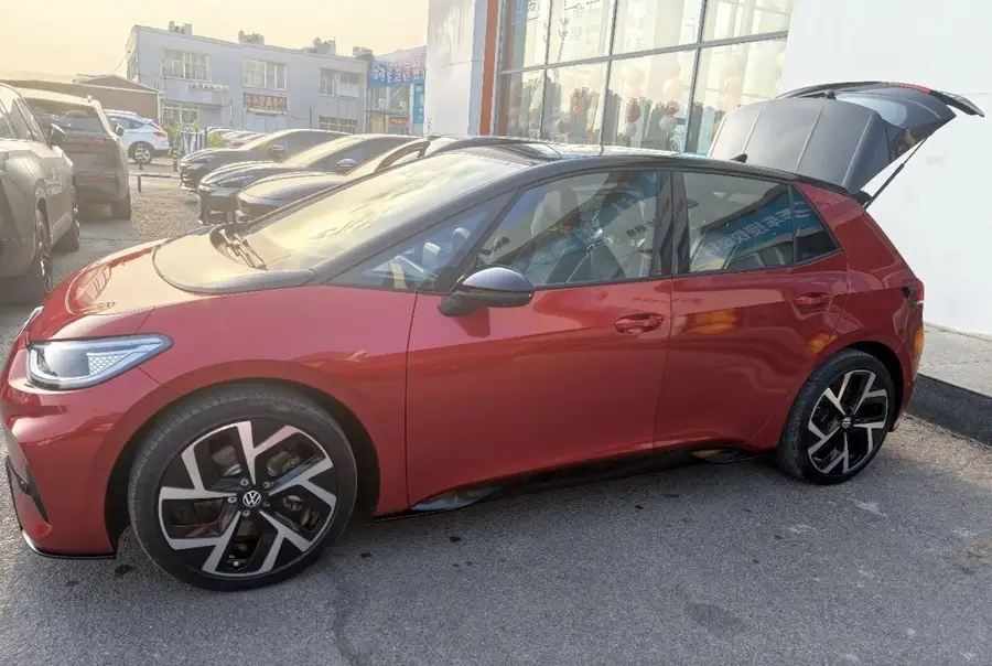 2025 Volkswagen ID.3 Smart Intelligent Edition, Lithium Iron Phosphate Battery