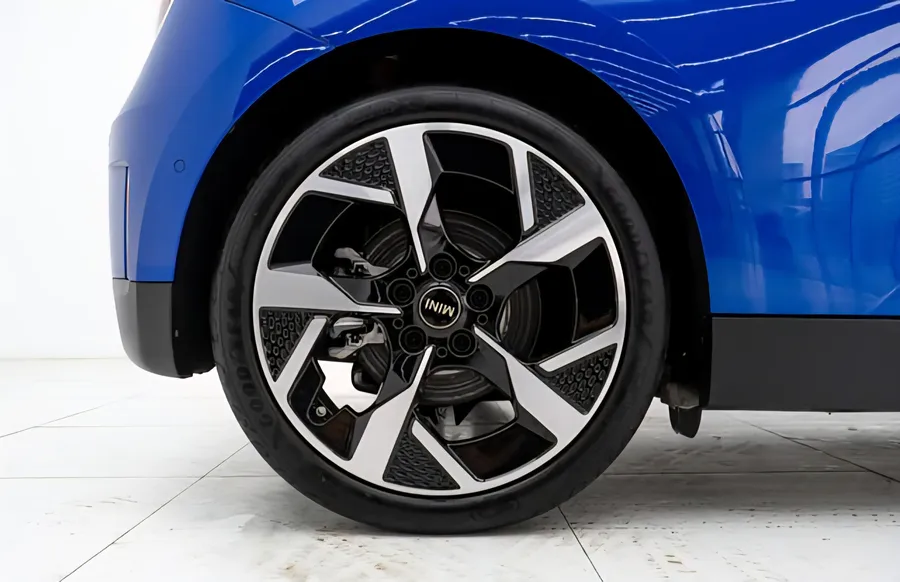 2024 MINI COOPER Electric 452km COOPER SE Artist 4