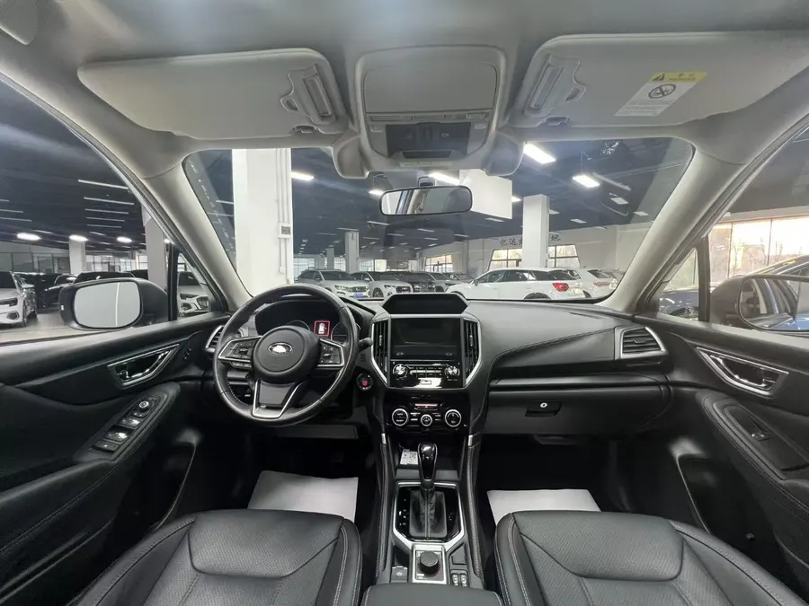 2021 Subaru Forester 2.0i Luxury Edition with EyeSight 4