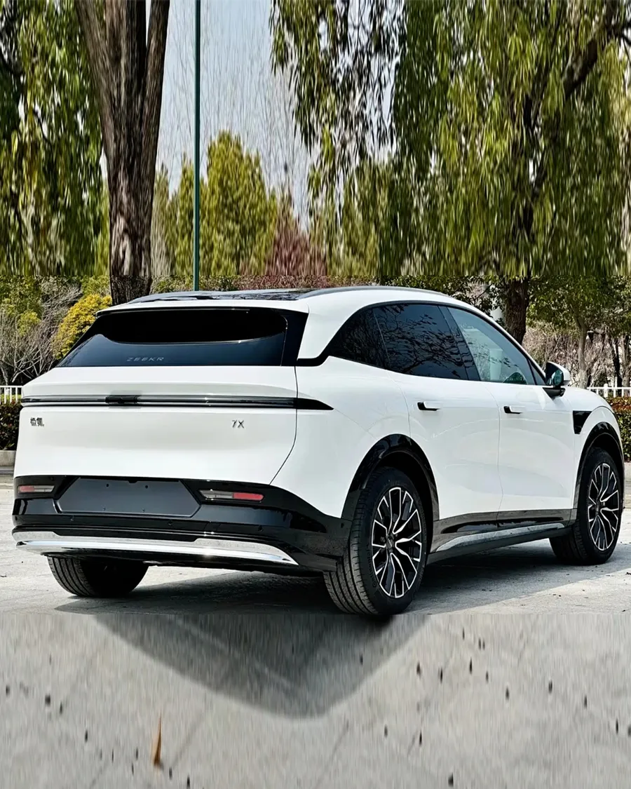 2025 ZEEKR 7X 100kWh Long Range RWD Intelligent Driving Edition 2