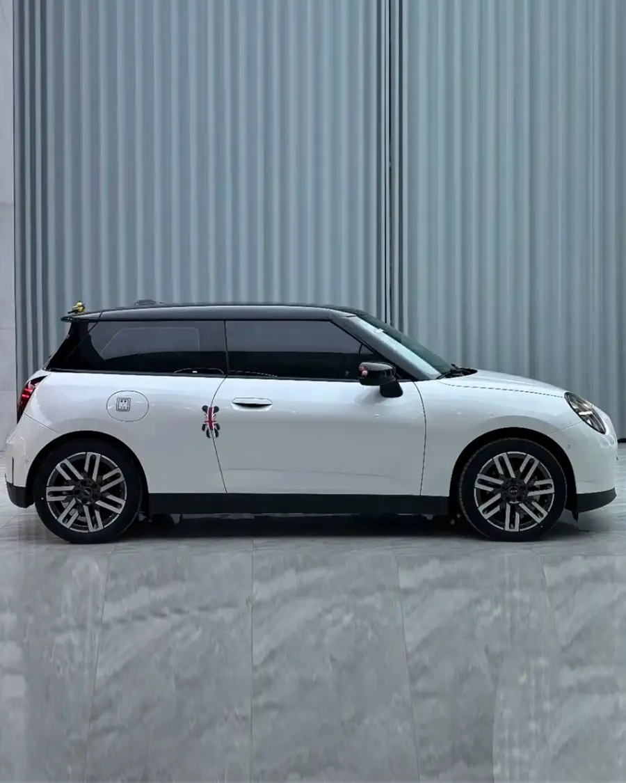 2025 Electric MINI COOPER 456km COOPER E Classic Edition 2