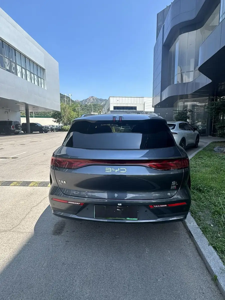 2025 Tang L EV 600KM 4WD LiDAR Flagship Version 3