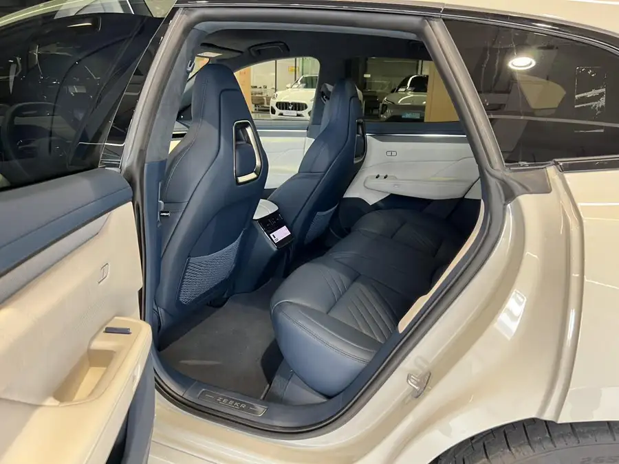 2025 Zeekr 001 YOU Edition 100kWh 4WD 3