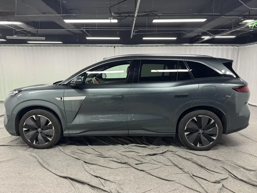 2025 BYD Tang L EV 600KM 4WD LiDAR Flagship Version 3