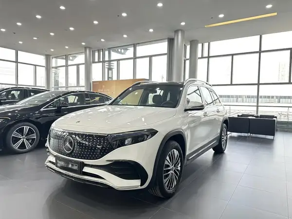2025 Mercedes-Benz EQB 260