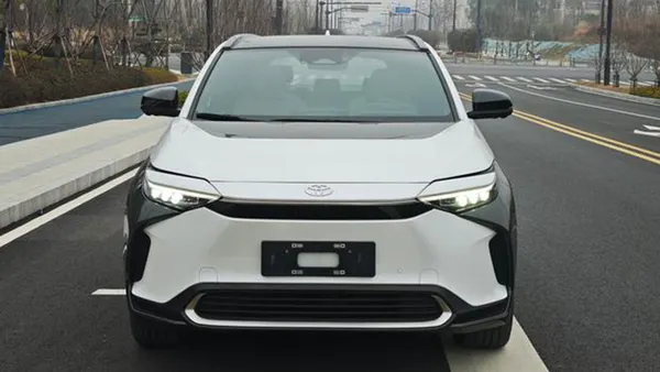 2022 Toyota bZ4X X-MODE 4WD Ultra