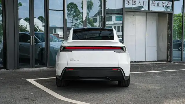 2026 Tesla Model Y Long Range All-Wheel Drive 2