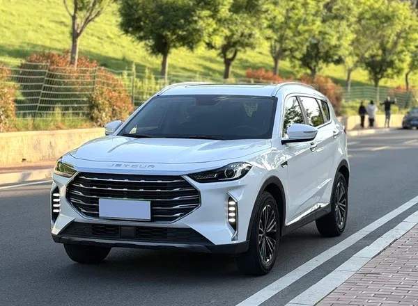 2021 Jetour X70 PLUS 1.5T DCT Mountain PRO 7-Seater