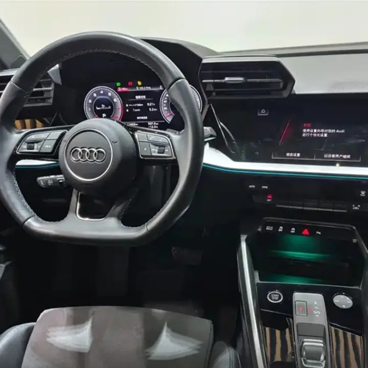 2024 Audi A3 Sportback 35 TFSI Luxury Sport 3