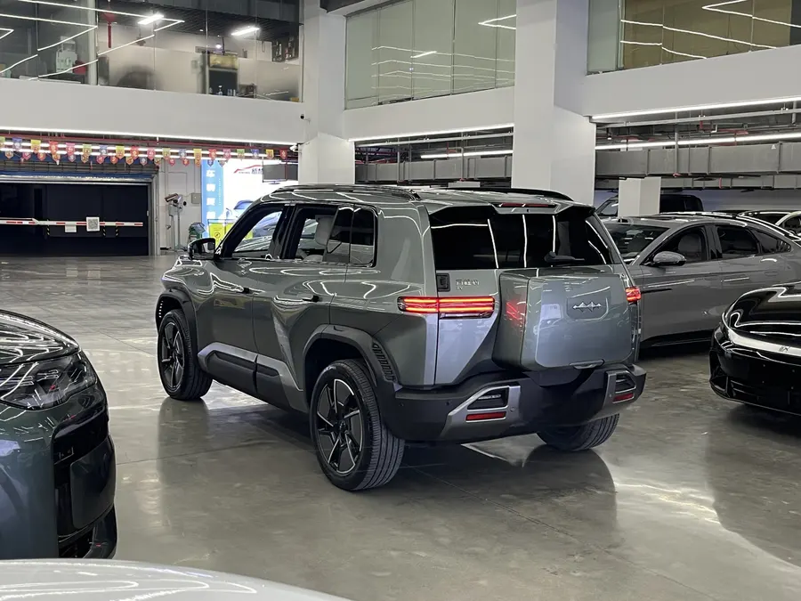 2025 Fangchengbao Tai 3 501KM 4WD Ultra Edition 2