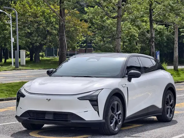 2024 JIDU 01 Max Performance Edition