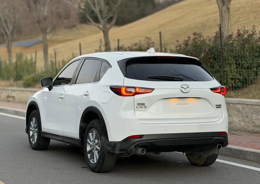 2022 Mazda CX-5 2.0L Automatic 2WD Smart Edition 2