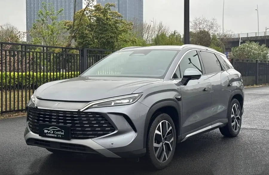 2025 BYD Song L DM-i Smart Driving 160km Premium Version