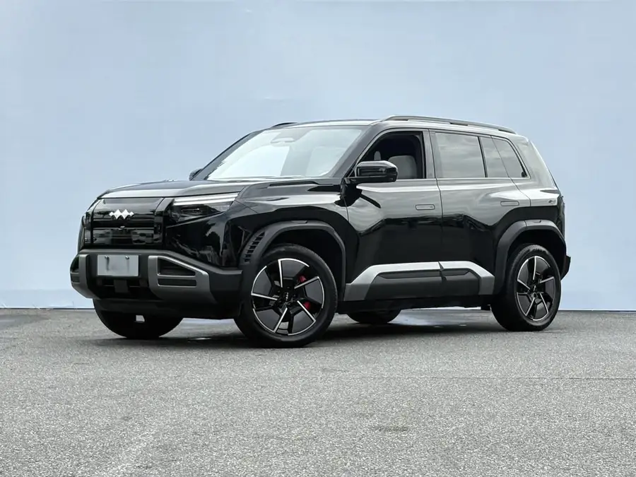 2025 Ti 3 501KM 4WD Ultra Version