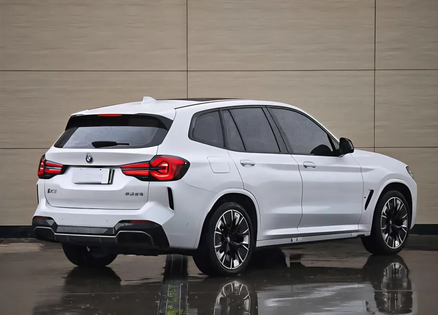 2024 BMW iX3 Pioneer Version 3