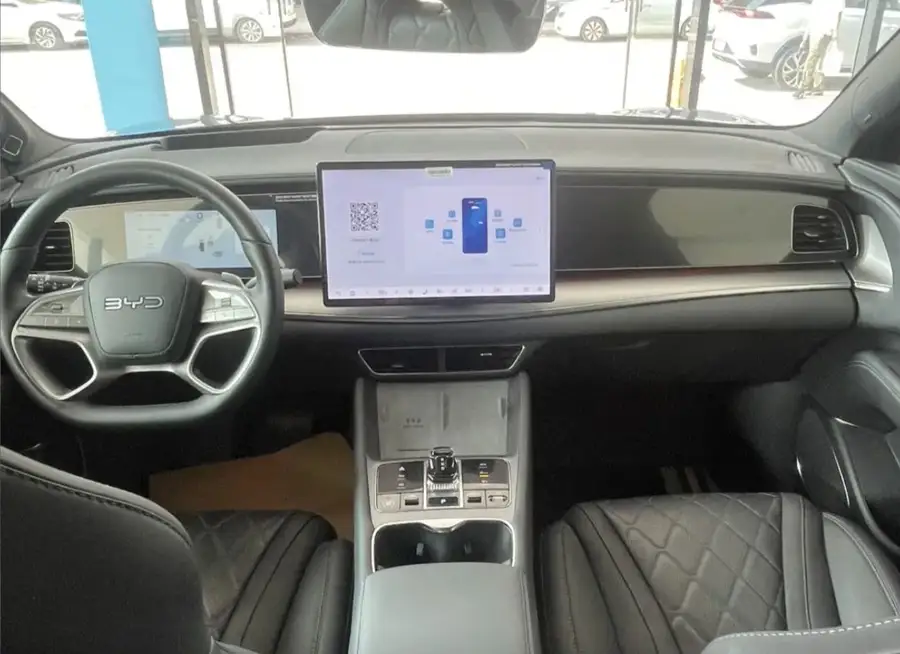 2025 BYD Seal 07 EV 610 Smart Driving Edition 3