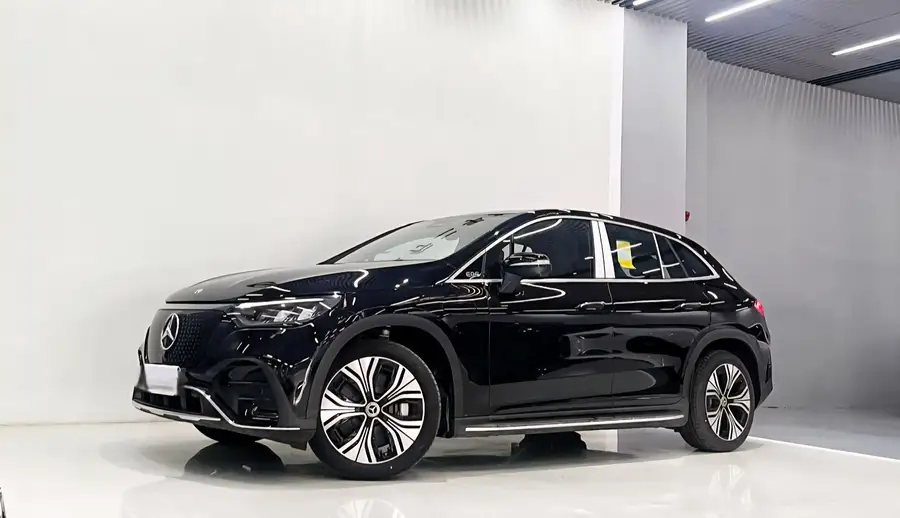 2024 Mercedes-Benz EQE SUV 500 4MATIC Pioneer Edition 3