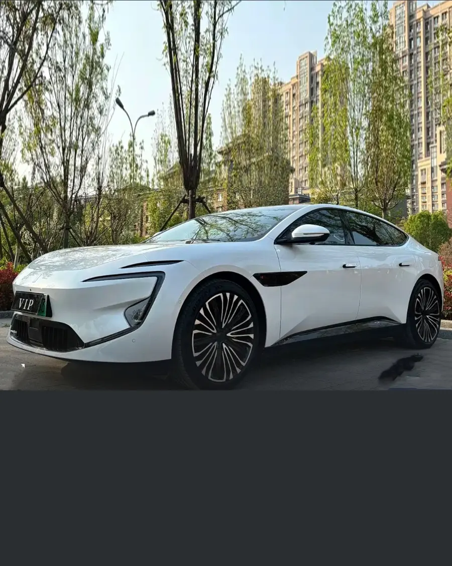 2025 AVATR 12 Facelift Ultra EV 4WD 3