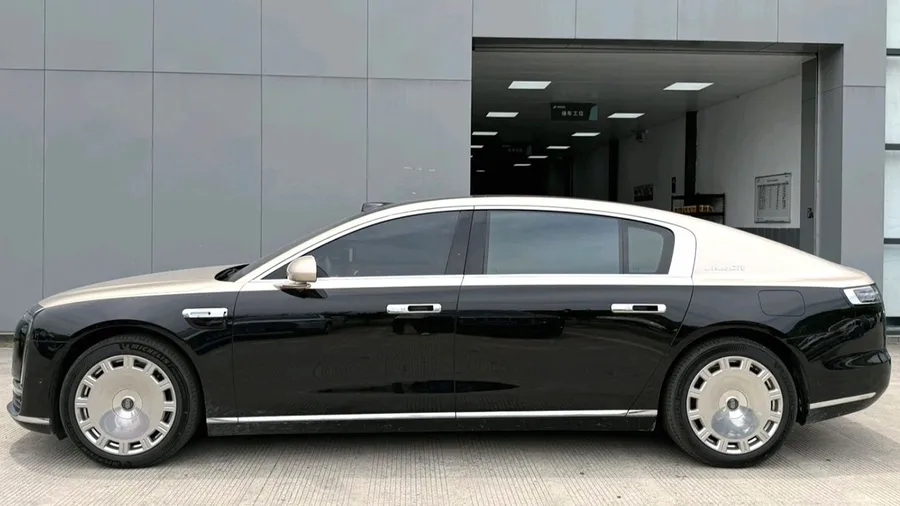 2025 Zunjie S800 Extended Range Star Premium Edition 5-Seater 2