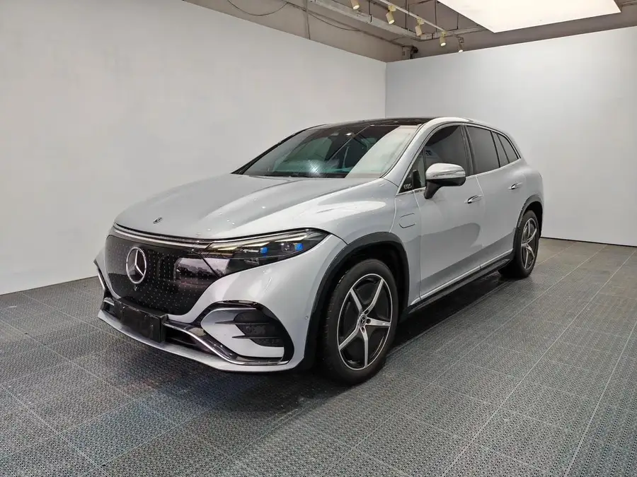 2023 Mercedes-Benz EQS SUV 450 4MATIC Pioneer Edition