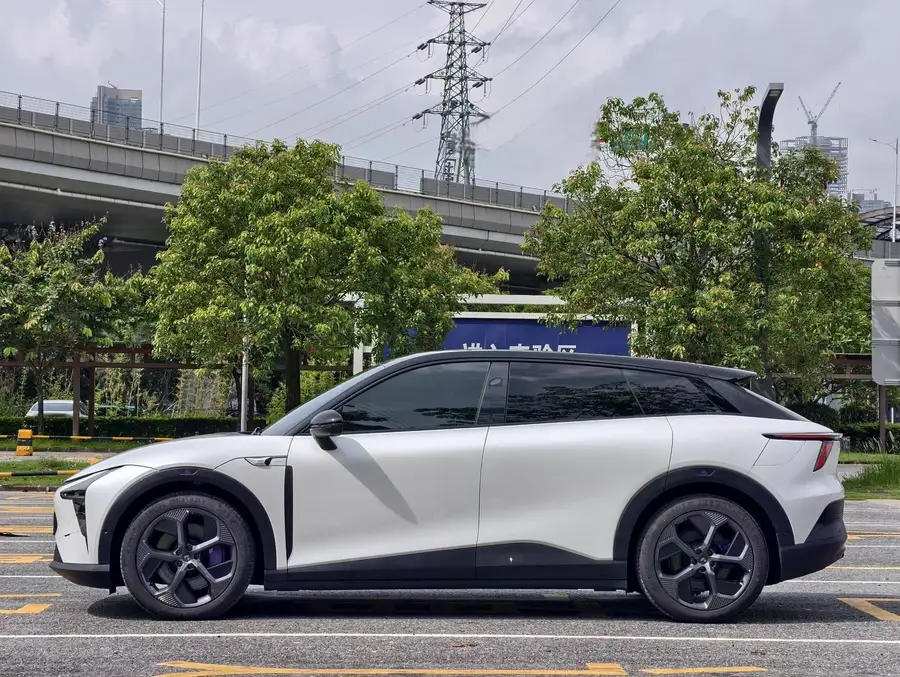 2024 JIDU 01 Max Performance Edition 3