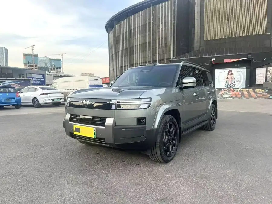 2025 BYD Titanium 7 190KM 4WD Ultra Edition
