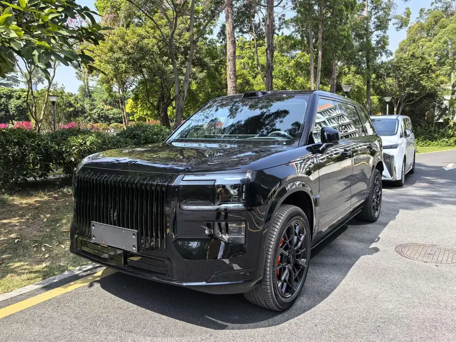 2025 Zeekr 9X Obsidian Black Version 70kWh