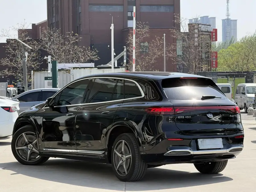 2023 Mercedes‑Benz EQS SUV 450 4MATIC Pioneer Version 3