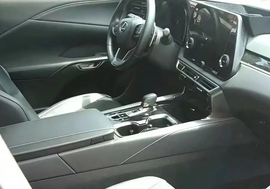 2026 Lexus RX 350h 2WD Enjoy Edition 3