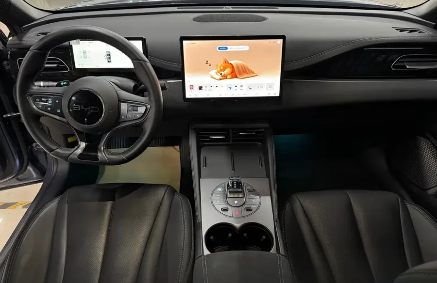 2025 BYD Seal 06 DM-i ADAS Edition 120KM Honor Version 3