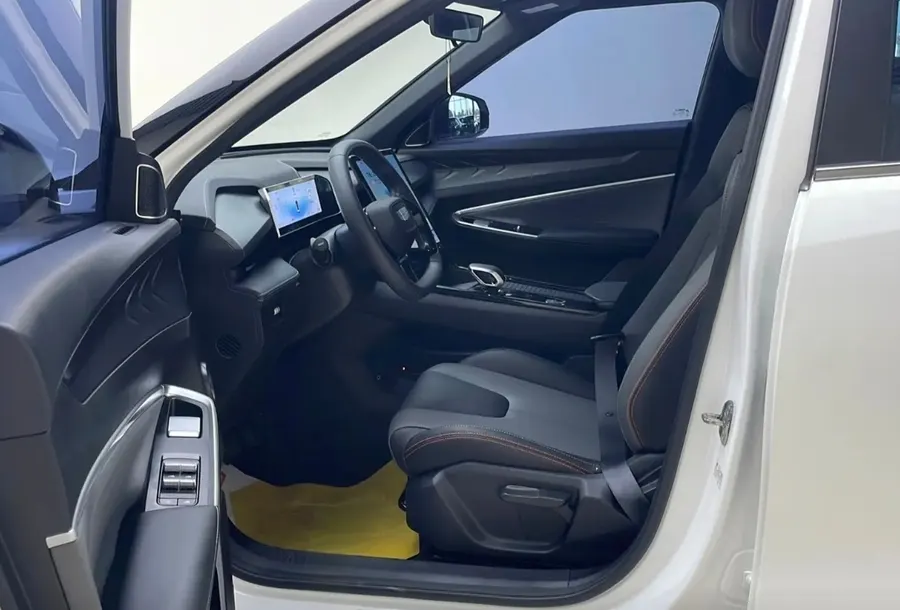 2023 Geely Boyue COOL 1.5TD Friend Edition 4