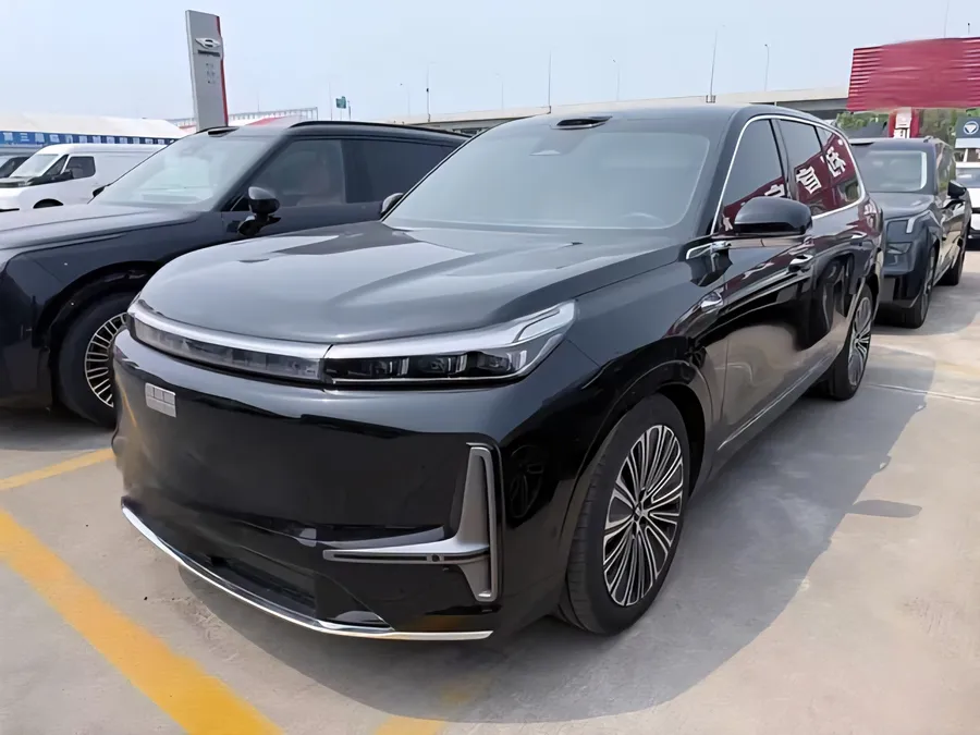 2025 Geely Galaxy M9 210km 4WD Pilot Edition