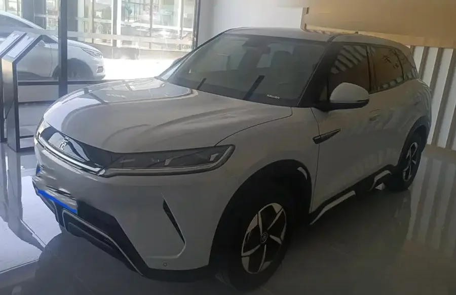 2024 BYD Yuan UP 401KM Leading Version