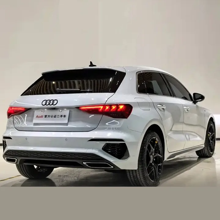 2024 Audi A3 Sportback 35 TFSI Luxury Sport 2
