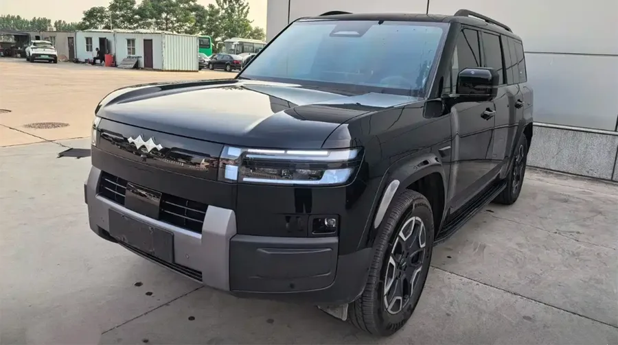 2025 Titan 7 200KM 2WD Max Version