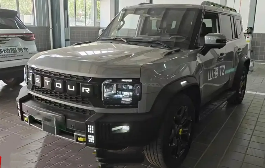 2024 Jetour Traveler C-DM 208KM Wilderness Edition