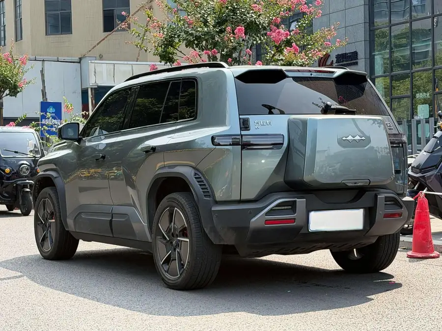 2025 Fang Cheng Bao Bao 3 501KM AWD Ultra 3