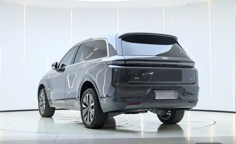 2025 Li L8 Max Smart Refresh Edition 3