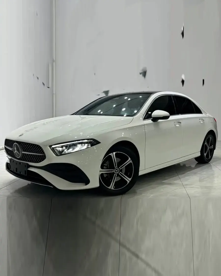 2023 Mercedes-Benz A-Class A 200 L Fashion