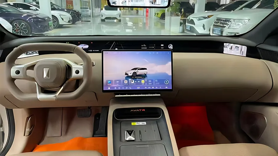 2026 AVATR 12 Master EV 4WD 4