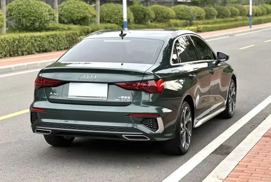 2023 Audi A3 Facelift A3L Limousine 35 TFSI Luxury Sport Edition 2
