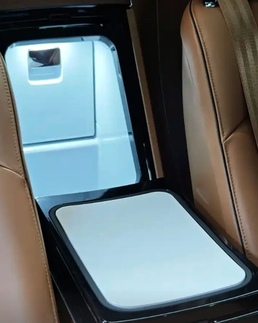 2025 Zunjie S800 EREV Starlight Deluxe Edition 5-Seater 4