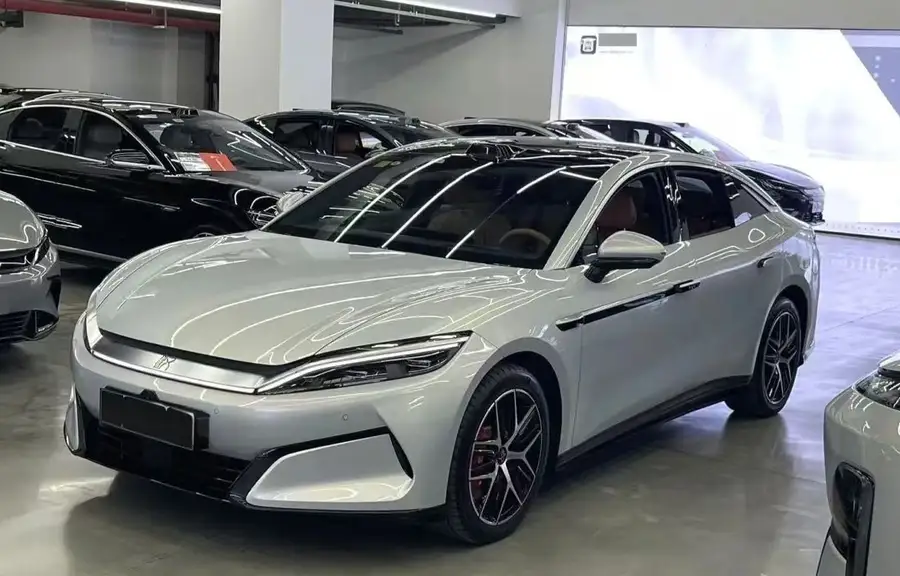 2025 BYD Han L EV 4WD LiDAR Flagship Edition