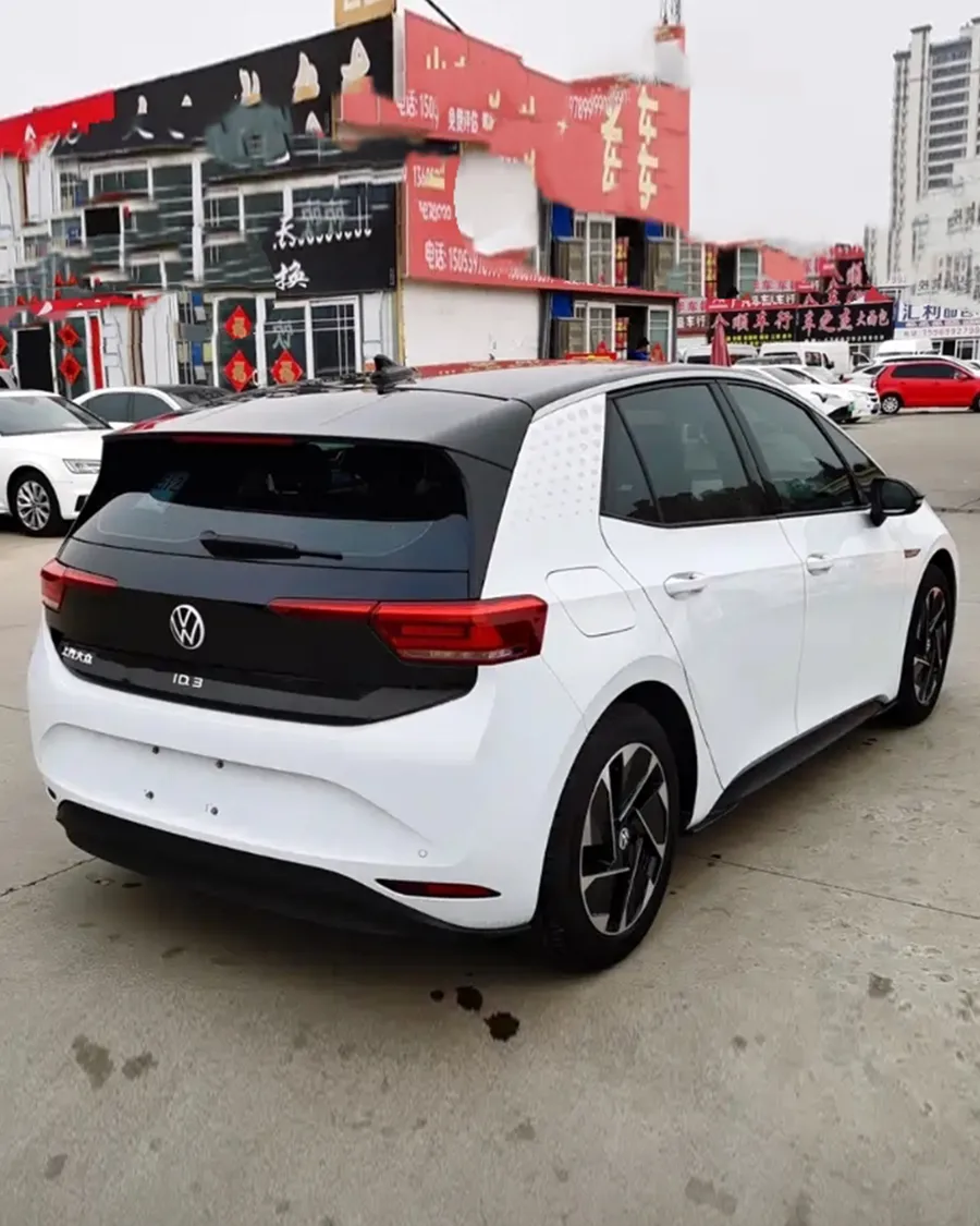 2023 Volkswagen ID.3 Pure Intelligent Edition 2